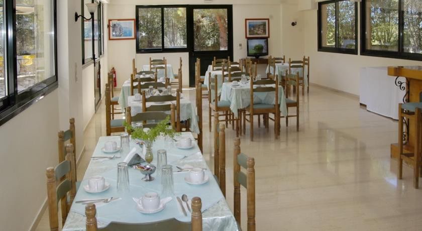 Adani Hotel Tsoukaladhes Exterior photo